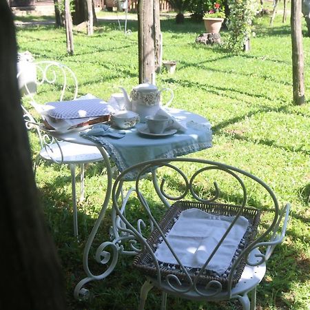 Апартаменты Emy'S Country House Кастелламмаре-ди-Стабия Экстерьер фото